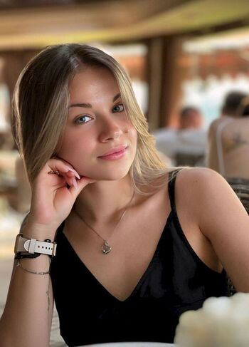 Jennifer / jennifer_jenn nude photo #21