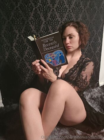 Jennifer Van Damse / jennifervandamselfree nude photo #11