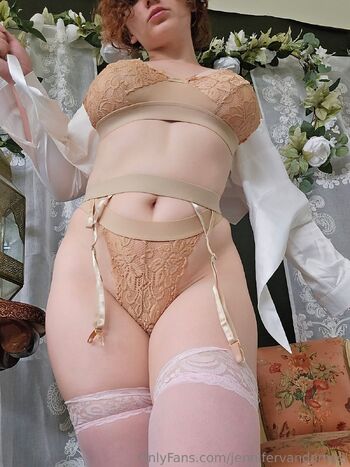 Jennifer Van Damse / jennifervandamselfree nude photo #13