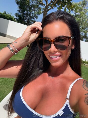 Jennife / jennnnniferthomson / jennnnniferthomson2 nude photo #1