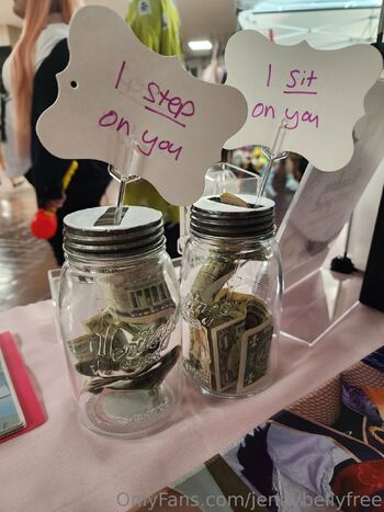 Dress Up Jenny / jennybellyfree nude photo #18