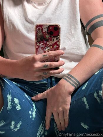 JESSE SIX / jessesixx nude photo #31