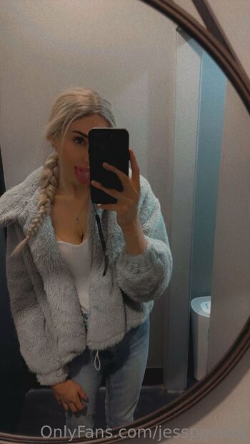 𝑨𝒖𝒔𝒔𝒊𝒆 𝑩𝒍𝒐𝒏𝒅𝒆 / jessfreexxx nude photo #2