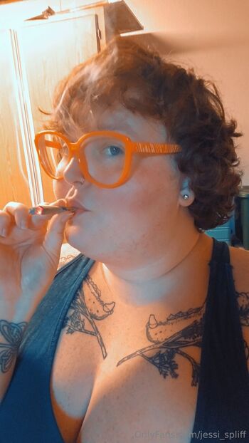 Jessi Splif / jessi_spliff nude photo #15