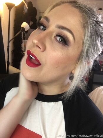 Jessica Wes / jessicawestofficial nude photo #17