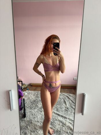 Jess / jessie_ca_xo nude photo #4