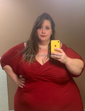 Jessie Paig / jessiepaige nude photo #22