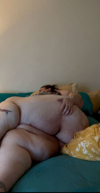 Jessie Paig / jessiepaige nude photo #28