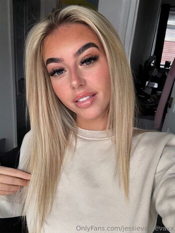 jessie / jessievasilevaxx nude photo #17