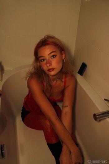 Jess / jessperci nude photo #2