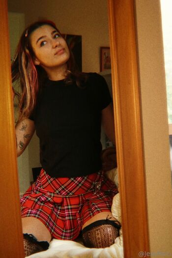 Jess / jessperci nude photo #14