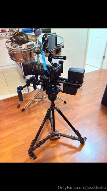 JessBitchy / jessthetip nude photo #3