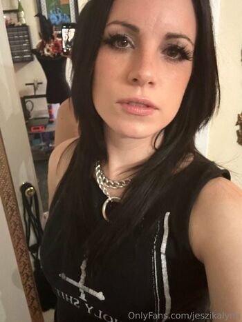 Jeszika Lyn / jeszikalynn nude photo #7