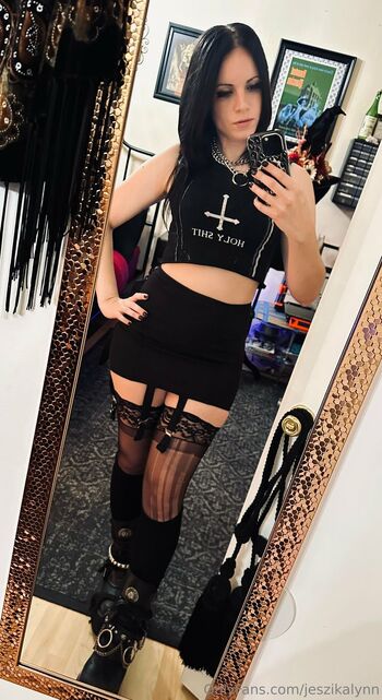 Jeszika Lyn / jeszikalynn nude photo #8