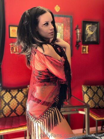 Jeszika Lyn / jeszikalynn nude photo #32