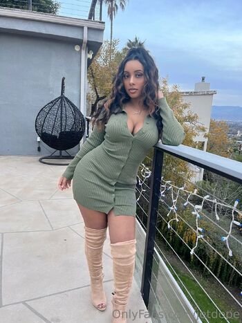 Je / jetdope nude photo #9