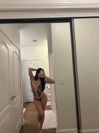 Jil / jilbaby nude photo #7