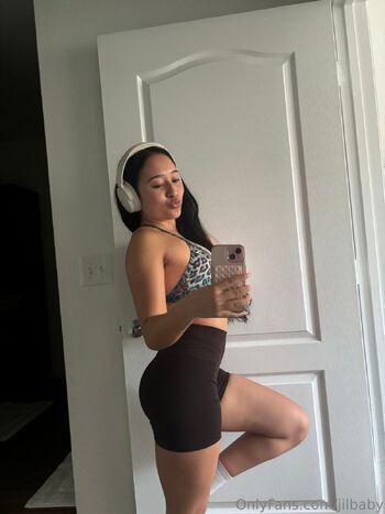 Jil / jilbaby nude photo #9