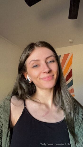 jinxxwitchxbitc / jinxx.witch.bitchxx nude photo #15