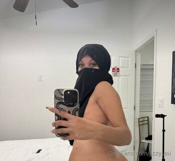 Jasmin / jizzyjasi nude photo #24