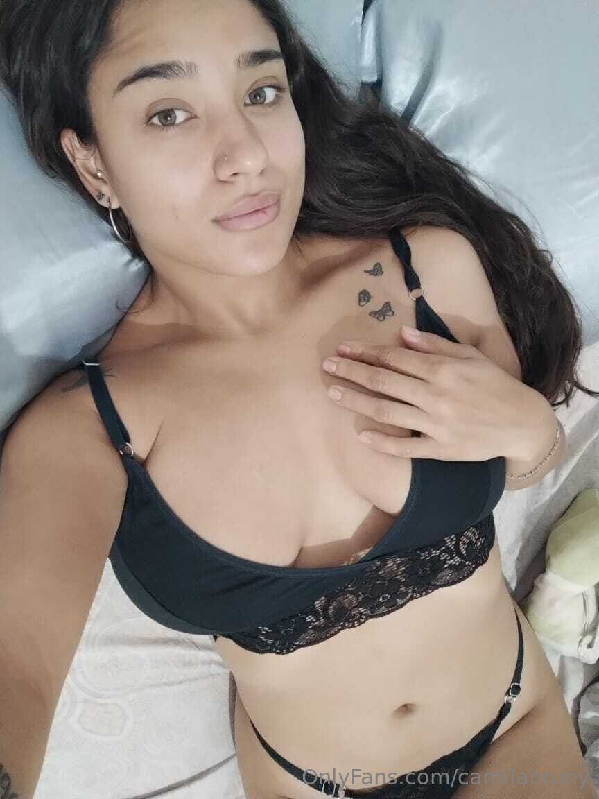 u46300752 / jjnihbgycoyfvbk nude photo #1