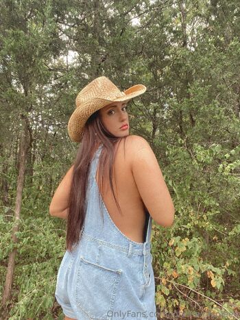 Johnna / johnna.nicoleee nude photo #10