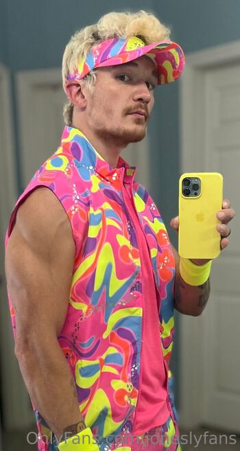 Michael and Lindsay Jone / joneslyfans nude photo #16