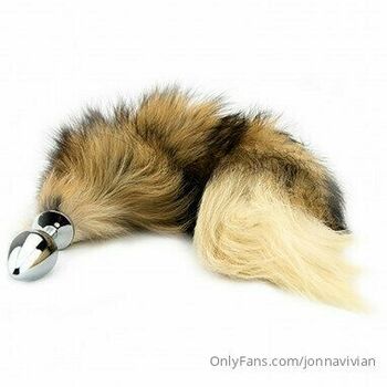 Jonn / jonnavivian nude photo #26