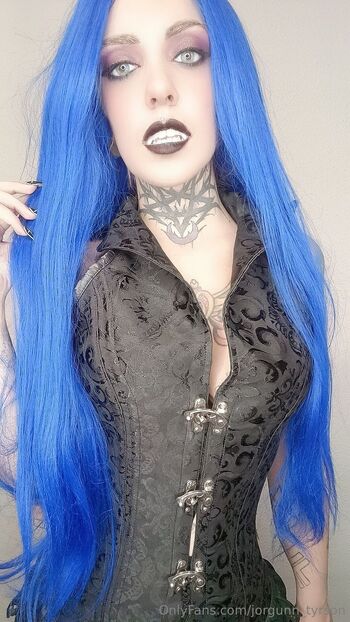 Jørgun / jorgunn_tyrson nude photo #3