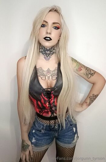 Jørgun / jorgunn_tyrson nude photo #12