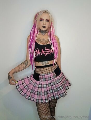 Jørgun / jorgunn_tyrson nude photo #32