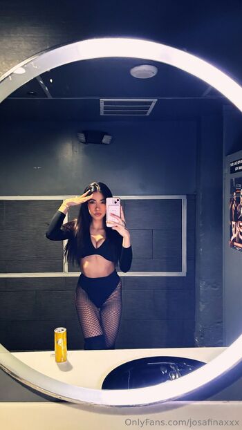 Josie An / josafinaxxx / joloveeees / jolovees nude photo #13