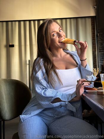 Josephine Jackso / josephinejacksonfree nude photo #39