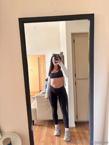 Josi / josiiiee nude photo #17