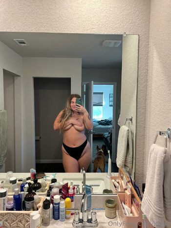 Joya / joyag nude photo #1