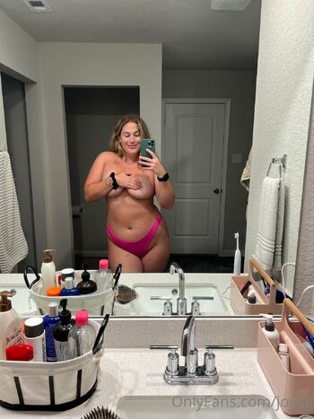 Joya / joyag nude photo #3