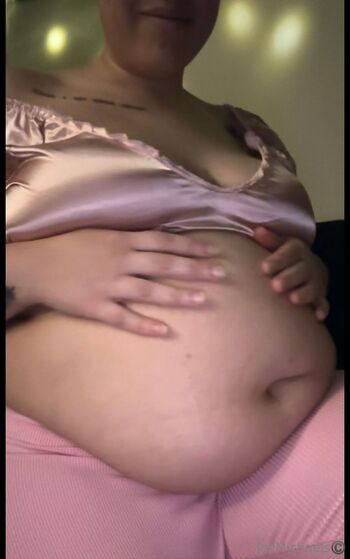 Joy / joygotfat nude photo #8