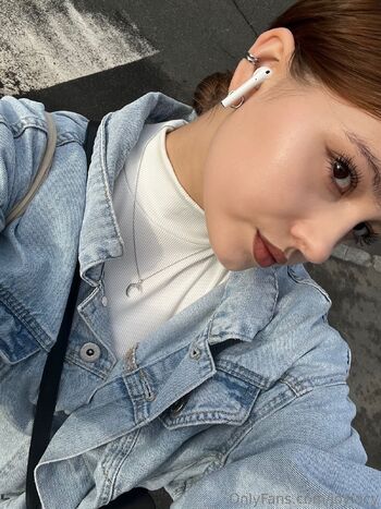 Lucy Joy / joylucy nude photo #10