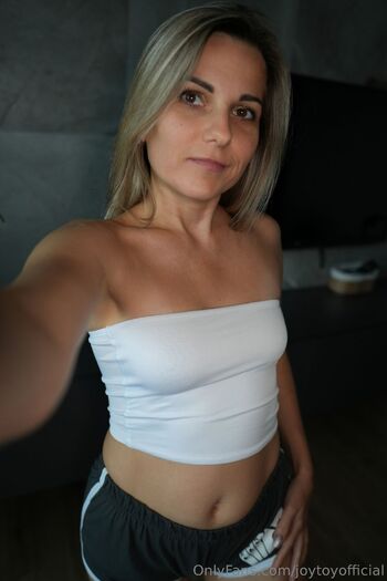 Joy To / joytoyofficial nude photo #36