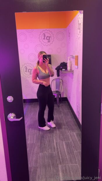 JuicyJen / juicy_jeni nude photo #1