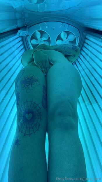 JuicyJen / juicy_jeni nude photo #11