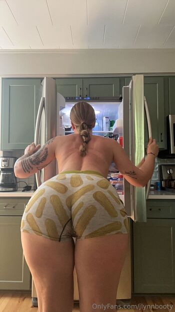 JuicyJen / juicy_jeni nude photo #36