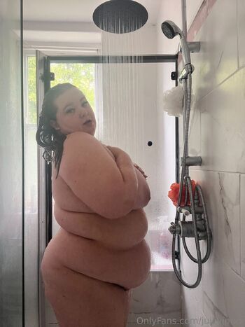 JENNY UKS NUMBER 1 BB / juicyjprxx nude photo #3