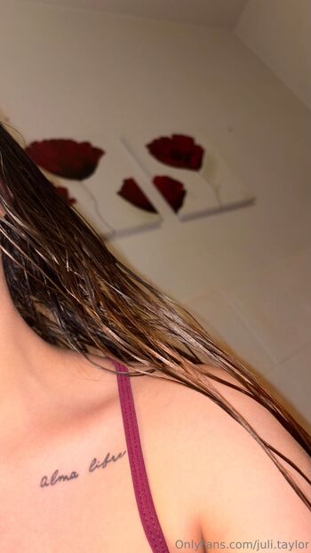 Juli 1 Latina Goddess / juli.taylor nude photo #21