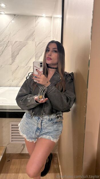 Juli 1 Latina Goddess / juli.taylor nude photo #33