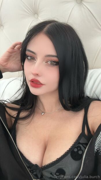 Julia Burc / julia.burch / juliaaburch / juliaburch nude photo #5