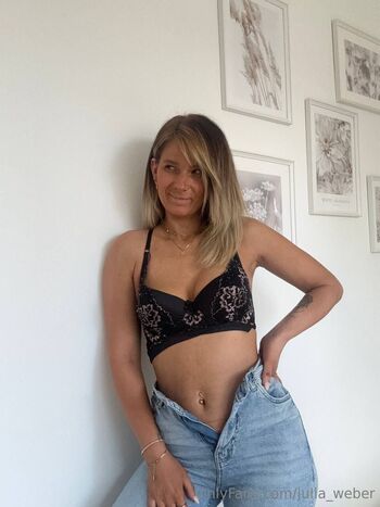 Julia / julia_weber nude photo #6