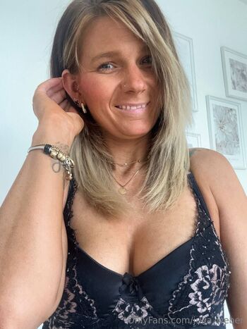 Julia / julia_weber nude photo #34