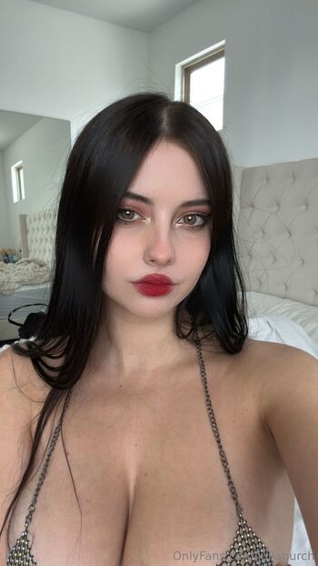 Julia Burc / juliaburch nude photo #36