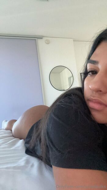 juliadbulk / juliadbulks nude photo #5